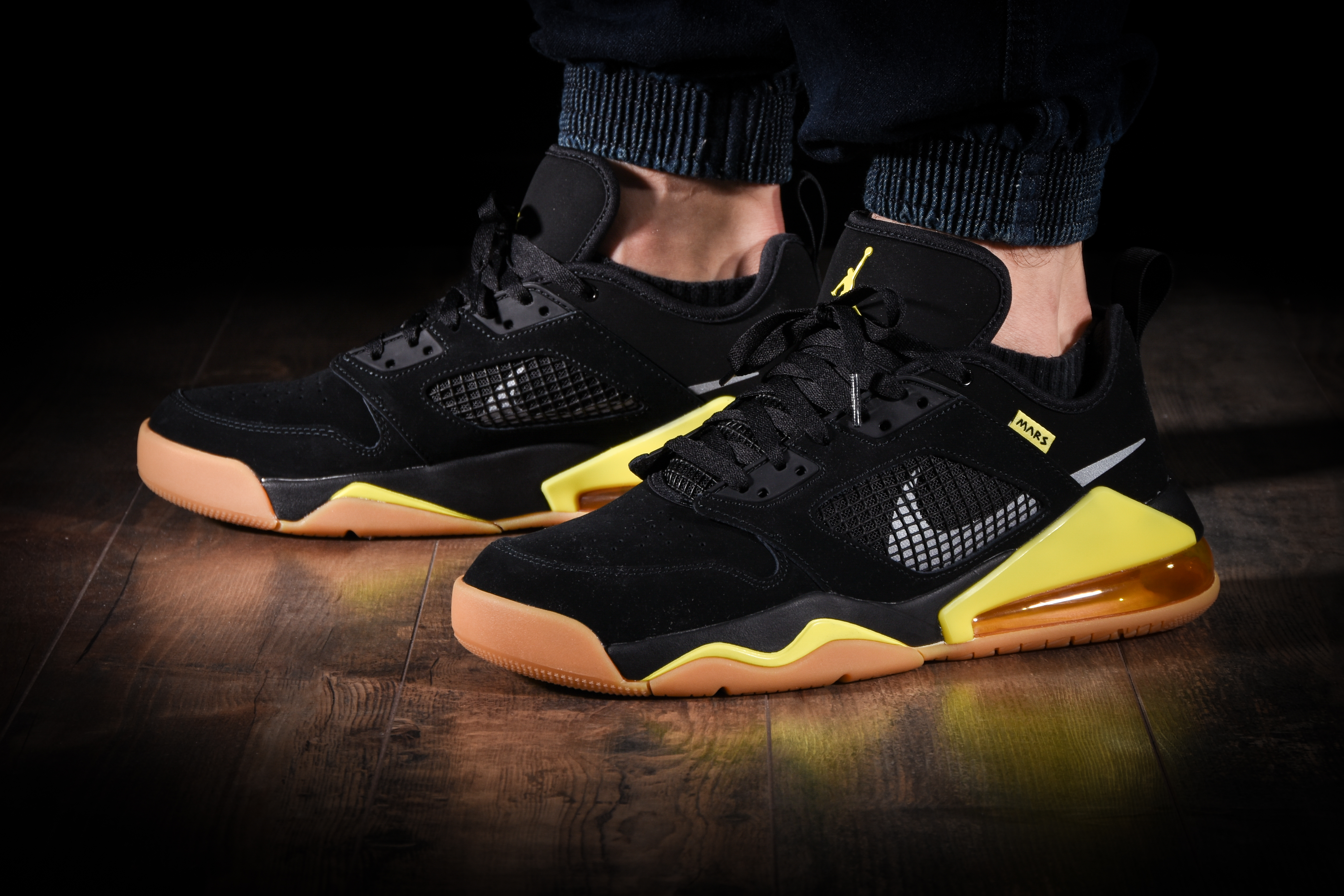jordan mars 270 thunder